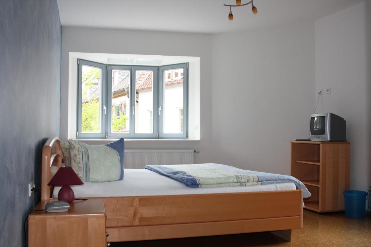 Zum Weinsticher, Weingut Anlag/Nichterlein Rhodt unter Rietburg Exteriör bild